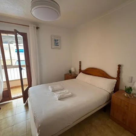 Maison Mitoyenne 3 Chambres, Terrasse, Bbq, Piscine Communautaire Holiday home