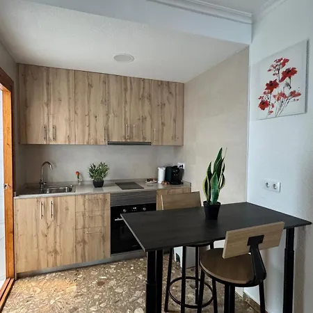 Maison Mitoyenne 3 Chambres, Terrasse, Bbq, Piscine Communautaire Holiday home Santa Pola